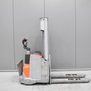 Toyota SWE 120L Transpaleta electrica cu catarg 1.20T 2.70M 2019  Q57216