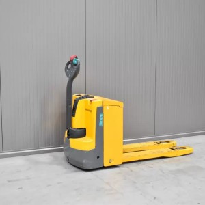 Jungheinrich EJE 120N Transpaleta electrica  2.00T 0.20M 2020  Q56091