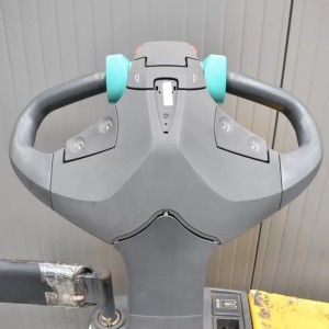 Jungheinrich ERE 120N Transpaleta electrica  2.00T 0.20M 2017  Y56099