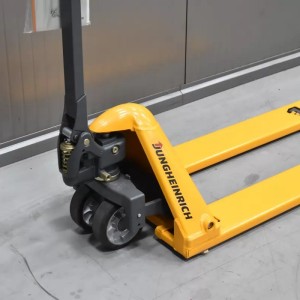 Jungheinrich AM 15I Transpaleta electrica  1.50T 0.20M 2023  B56126