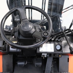 42-7fda50 TOYOTA Stivuitor diesel 5.00T 3.30M 2007  OB05