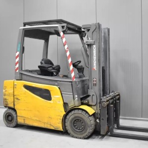 Jungheinrich EFG 425 Електрически мотокар 2.08T 4.70M 2016  E56679