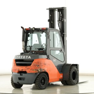 Toyota 8-FG-45-N Мотокар за LPG 4.50T 5.00M 2016  N175963