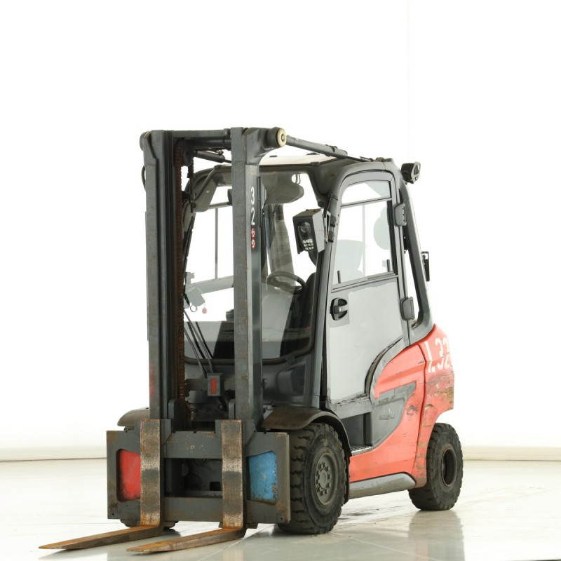 Linde H-30-D-01 Stivuitor diesel 3.00T 3.30M 2023  A175650