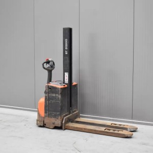Toyota SWE 080L Electric pallet truck with mast 0.80T 1.58M 2019  W57222