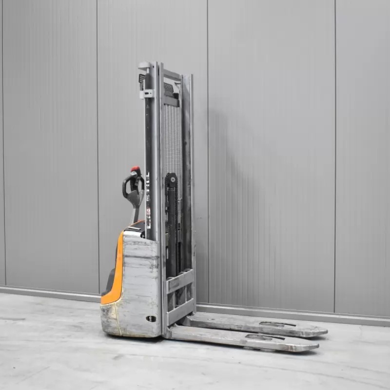 Still EXV 10 Electric pallet truck with mast 1.00T 3.32M 2019  T57419