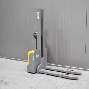 Jungheinrich EJC M10 Електрически палетни колички с мачта 1.00T 1.54M 2020  V57521