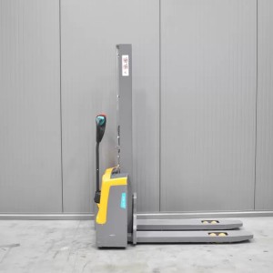 Jungheinrich EJC M10 Electric pallet truck with mast 1.00T 1.54M 2020  X57523