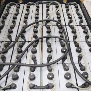 J2.50xm HYSTER Електрически мотокар 2.50T 4.95M 1998  OH61