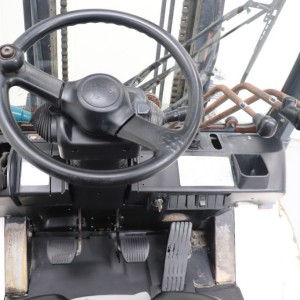 62-7fdf30 TOYOTA Stivuitor diesel 3.00T 5.00M 2002  OC75