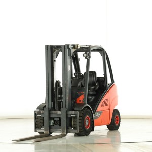 Linde H-30-D-02 Дизелов мотокар 3.00T 4.65M 2019  V176346