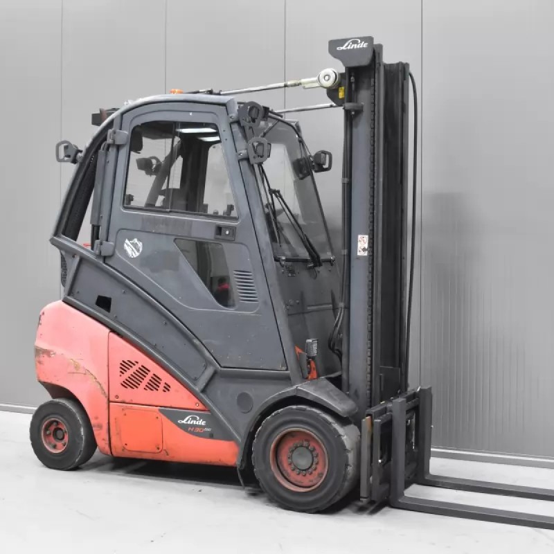 Linde H 30 T - 02 Stivuitor GPL 3.00T 4.35M 2014  Y57499