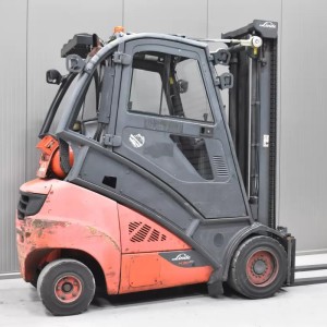 Linde H 30 T - 02 Stivuitor GPL 3.00T 4.35M 2014  Y57499