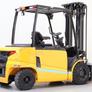 40b-9 HYUNDAI Електрически мотокар 4.00T 3.70M 2019  NH42