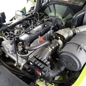 Clark GTS-30-D Stivuitor diesel 3.00T 4.80M 2024  K175910