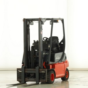 Linde E-20-P-02 Електрически мотокар 2.00T 3.00M 2005  W171472