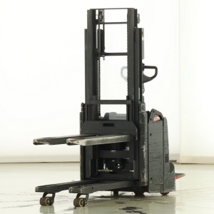 Toyota SPE-120-L Електрически палетни колички с мачта 1.20T 2.35M 2020  S171293