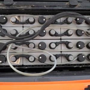 Toyota SPE-200-D Transpaleta electrica cu catarg 2.00T 1.90M 2019  X170773