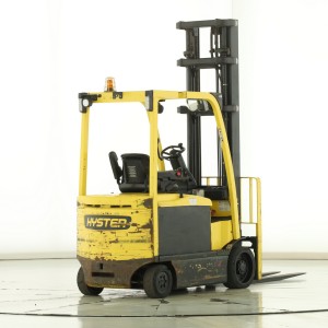 Hyster E-3.20-XN-LWB Електрически мотокар 3.20T 4.68M 2011  E170779