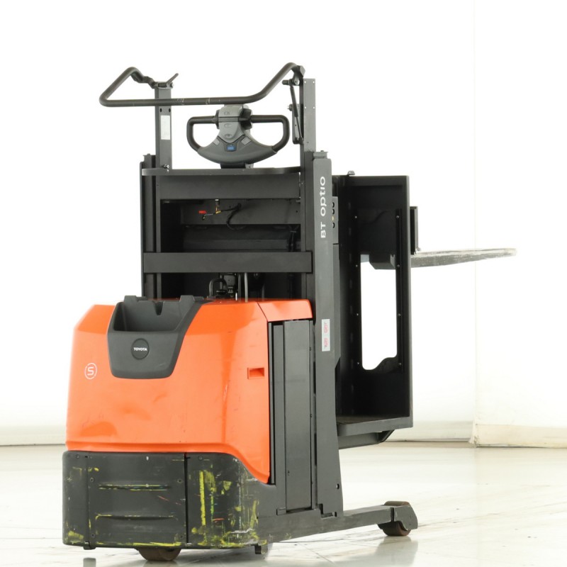 Toyota OSE-100 Reach Truck 1.00T 1.88M 2021  M176337