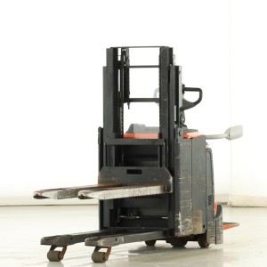 Bt SPE-200-DN Transpaleta electrica cu catarg 2.00T 1.75M 2016  V173746