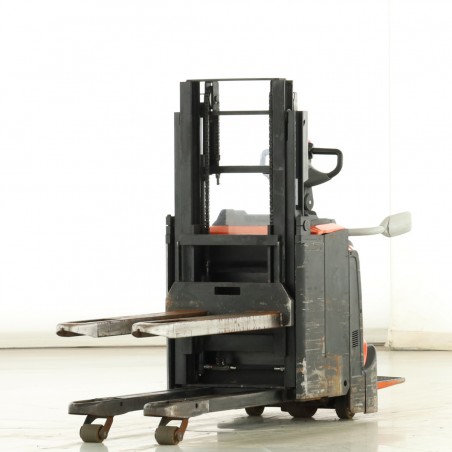 Bt SPE-200-DN Transpaleta electrica cu catarg 2.00T 1.75M 2016  V173746