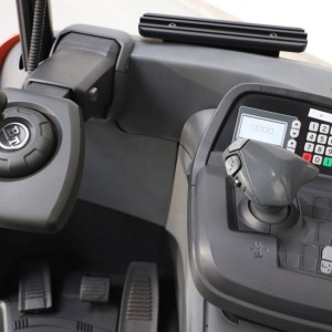 Rre160e BT Reach Truck 1.60T 6.30M 2015  OI08