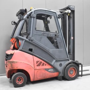 Linde H 30 T - 02 Stivuitor GPL 3.00T 4.35M 2014  X57498