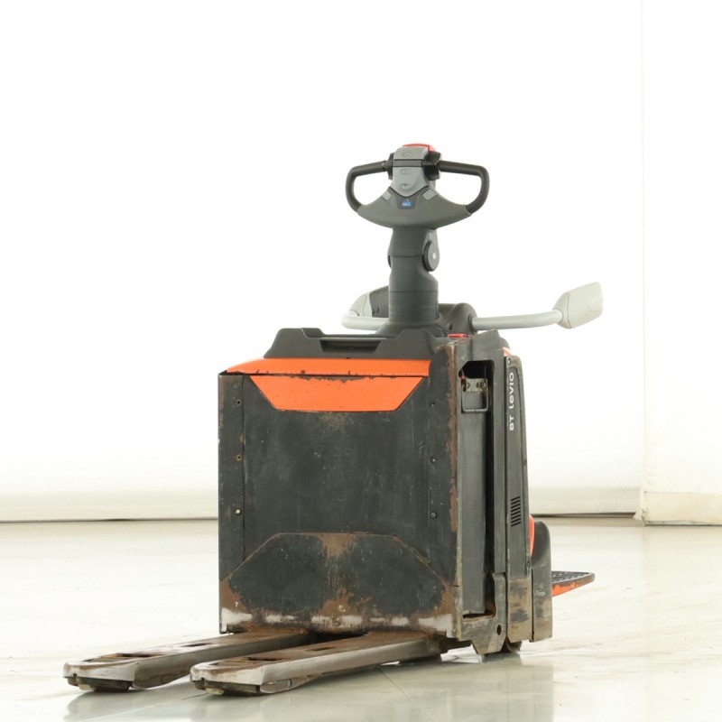 Toyota LPE-200 Transpaleta electrica  2.00T 2021  C176302