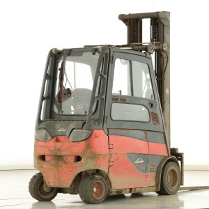 Linde E-30-HL-01-600 Stivuitor electric 3.00T 6.43M 2014  K175260