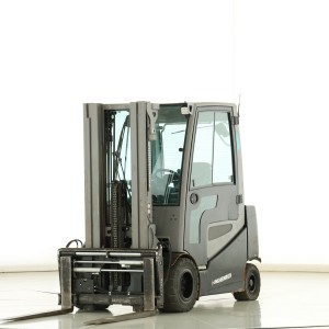 Jungheinrich EFGS-30 Electric forklift 3.00T 4.70M 2019  U174995