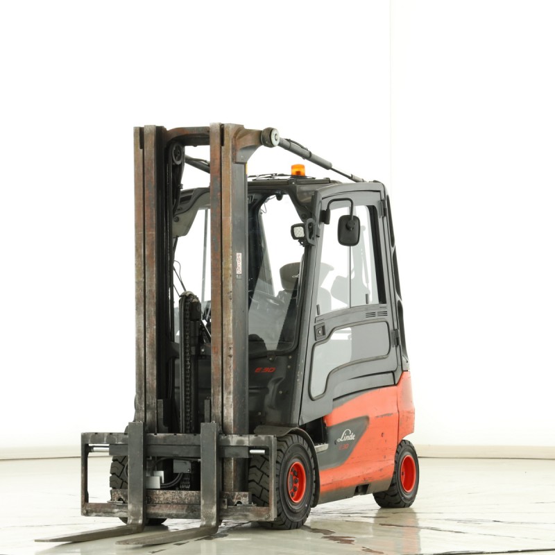 Linde E-30-L-02 Electric forklift 3.00T 5.33M 2016  K171860