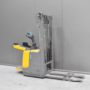Jungheinrich ERC 212 Electric pallet truck with mast 1.20T 3.20M 2018  U57695