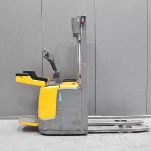Jungheinrich ERC 212 Electric pallet truck with mast 1.20T 3.20M 2018  U57695