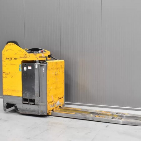Jungheinrich ESE 430 Electric pallet truck 3.00T 0.20M 2020  T57694
