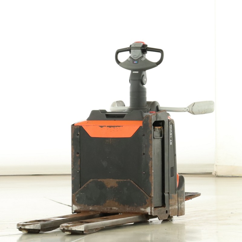 Toyota LPE-200 Transpaleta electrica  2.00T 2021  D176303