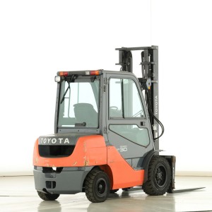 Toyota 52-8-FDF-30 Stivuitor diesel 3.00T 4.00M 2011  Q176341