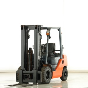 Toyota 32-8-FG-25 Stivuitor GPL 2.50T 4.70M 2019  F175930