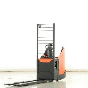 Toyota LPE-200 Transpaleta electrica  2.00T 2018  E176179