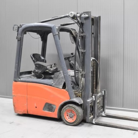 Linde E 16 C - 01 Stivuitor electric 1.60T 3.00M 2007  Y57774