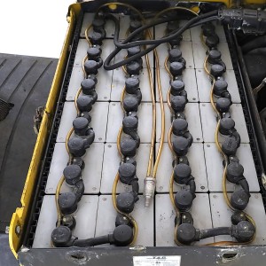 Yale ERP-16-VT Stivuitor electric 1.60T 4.86M 2014  N171338