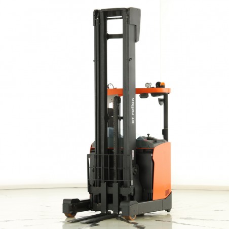 Toyota RRE-160-H Reach Truck 1.60T 9.00M 2017  V171646