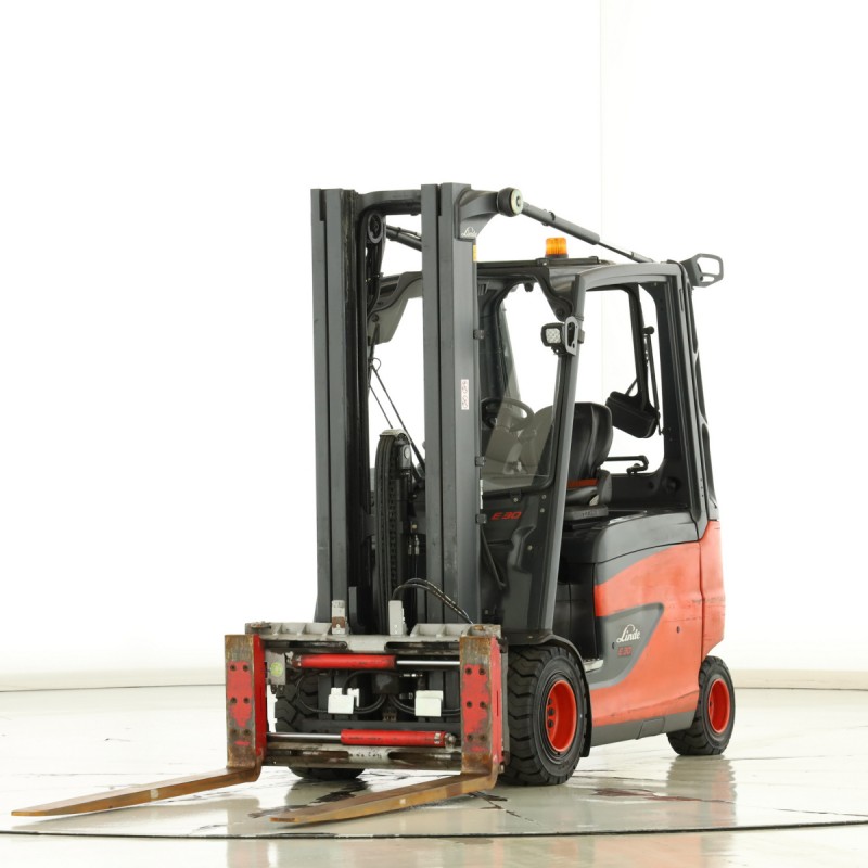 Linde E-30-HL-01-600 Stivuitor electric 3.00T 5.48M 2018  B171701