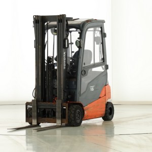 Toyota 8-FBM-16-T Stivuitor electric 1.60T 5.00M 2017  U167170