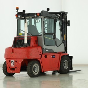 Kalmar DCF-50-6-H Stivuitor diesel 5.00T 3.75M 2016  C165577