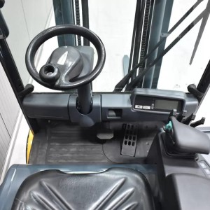 Jungheinrich EFG 320 Electric forklift 2.00T 4.50M 2014  L49436