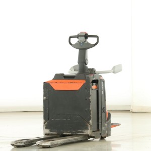 Toyota LPE-200 Transpaleta electrica  2.00T 2019  D176278