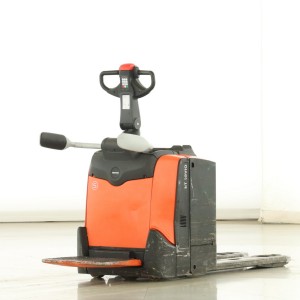 Toyota LPE-200 Transpaleta electrica  2.00T 2019  D176278