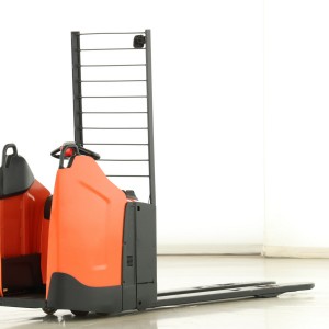 Toyota LPE-200 Electric pallet truck 2.00T 2018  F176180