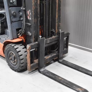 Toyota 8FBEK16T Stivuitor electric 1.60T 5.50M 2018  G57631